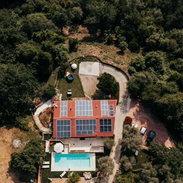 Resort Ombreseda, hôtel à Valeriano Lunense