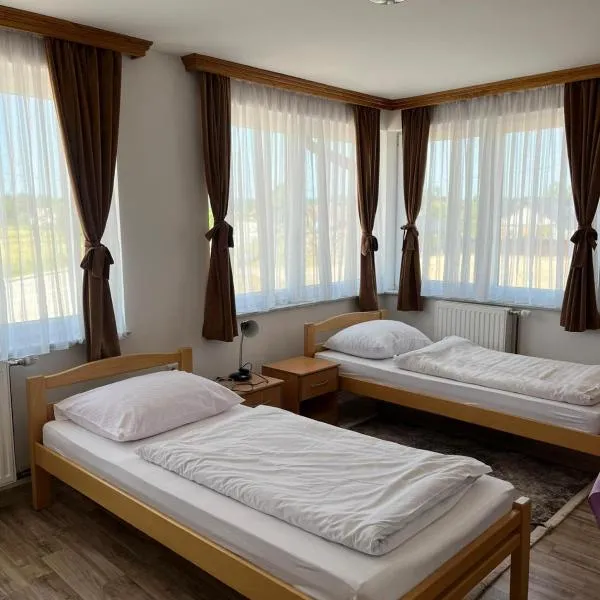 Motel i Restoran Ana, hotel v destinácii Donji Svilaj