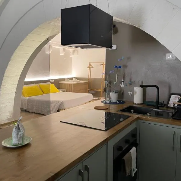 Archome Luxury Apartment, hotel di Brindisi