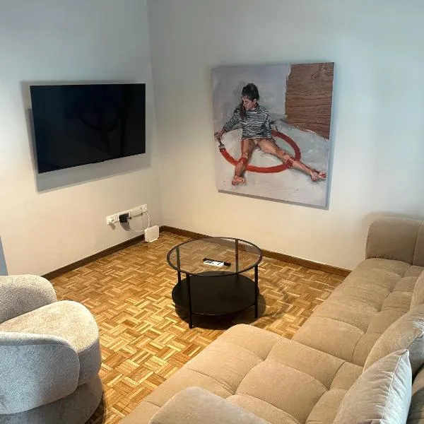 Kallisti 1bd Central Stay - Wow View, hotel in Nicosia