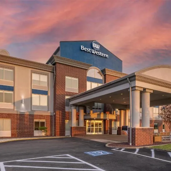 Best Western Garden Inn, готель у місті Bentleyville