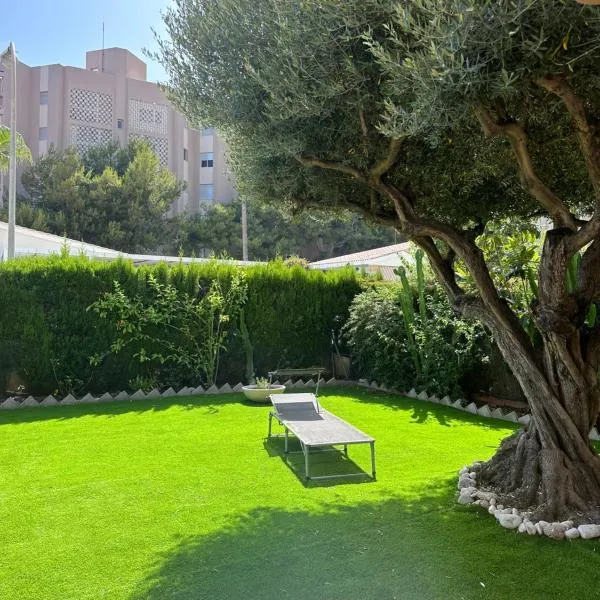 Casa Ángeles, khách sạn ở Benicassim