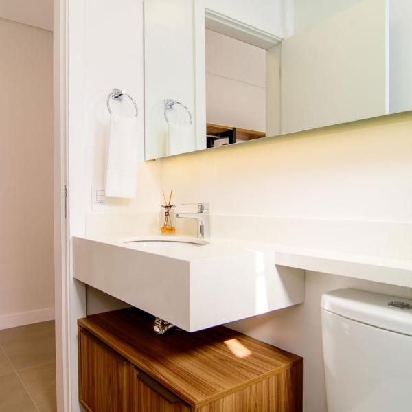 Apto moderno em Jurerê com piscina FR5722 - Foto 3