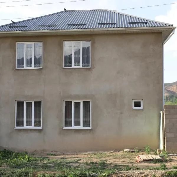 Hidden Valley Guesthouse, hotel in Toguz-Bulak