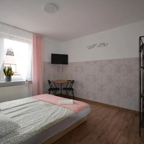 Jaśmin -pokoje gościnne, hotel in Ustka