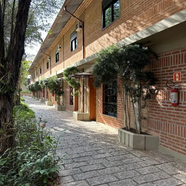 Hotel Villa D'Angelo, hotel v destinaci Itatiba