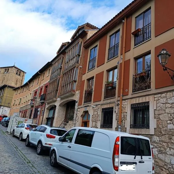 Entre Castillo y Catedral 2VUT09734, ξενοδοχείο στο Μπούργος