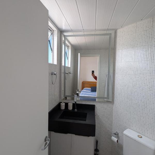 Suíte com Banheiro Privativo em APARTAMENTO COMPARTILHADO Portaria24h - Foto 3