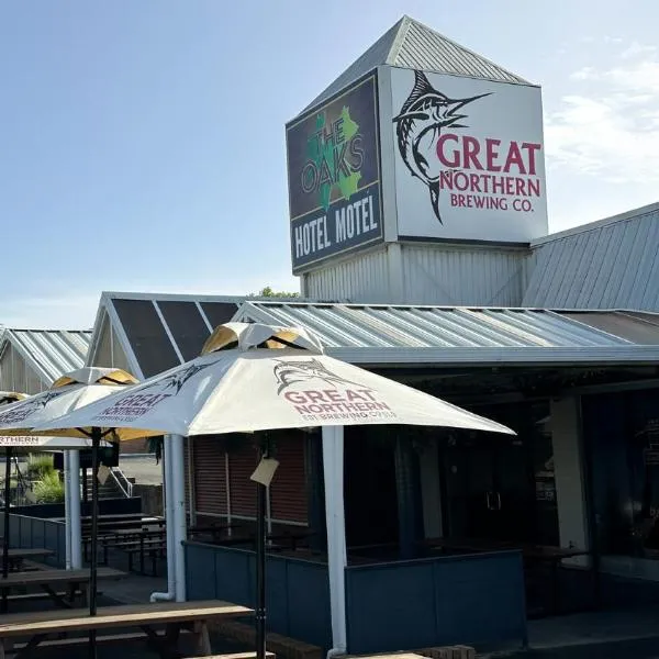 The Oaks Hotel Motel, hotel v destinaci Albion Park