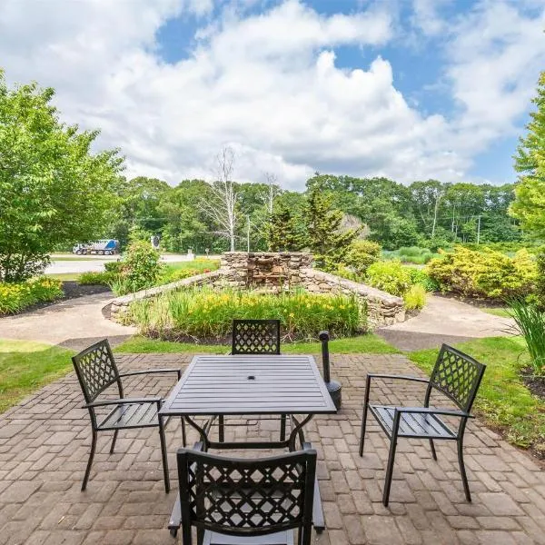 Bellissimo Hotel, Trademark by Wyndham Near Foxwoods Casino, hotel en North Stonington