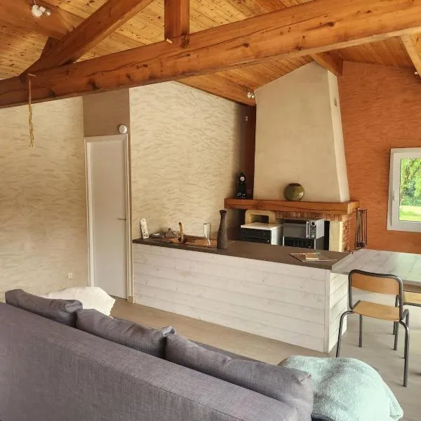Bienvenue chez nous !, hotel in Combrand
