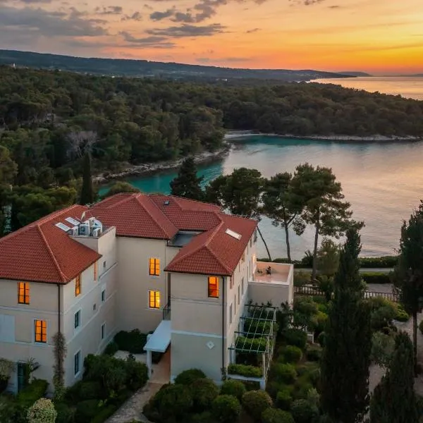 Aminess Vival Velaris Resort, hotel v destinaci Supetar