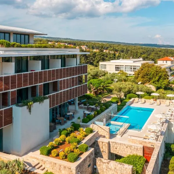 Aminess Vival Velaris Resort, hotell sihtkohas Supetar