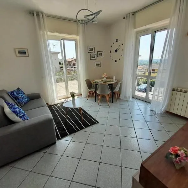 Anisa Home 2, hotel v destinaci Senna Comasco