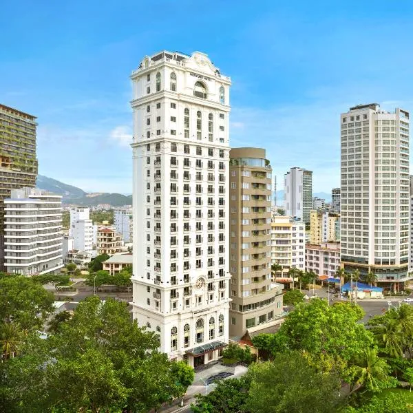Mercure Nha Trang Beach, отель в Нячанге