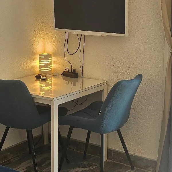 Rooms Anđelka, hotel v destinaci Bol