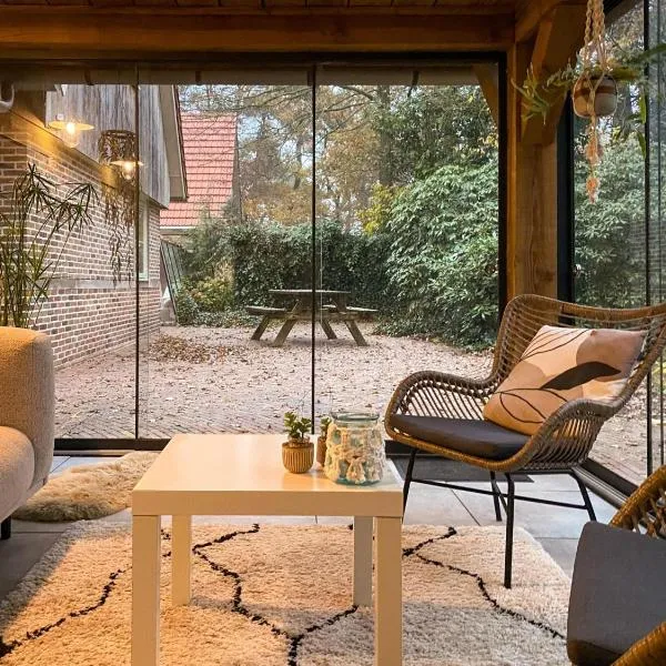 Charming Decorated House in Nature, hotel en Zuidwolde