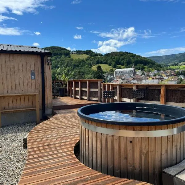 Domaine des Constellations - Tiny Houses & Bains Nordiques, hotel in Orbey