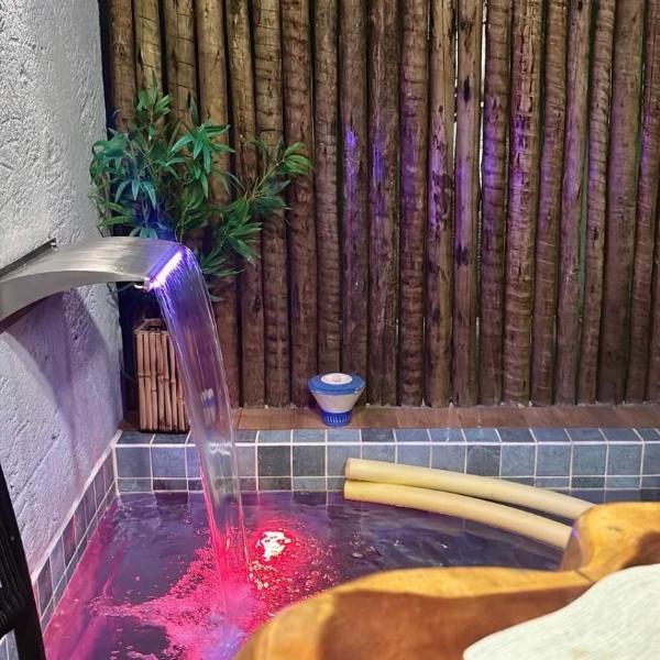 Vilarejo dos Milagres - Casa de Condomínio com piscina aquecida privativa