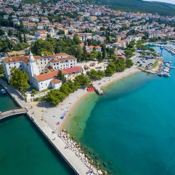 Hotel Kastel, hotell sihtkohas Crikvenica