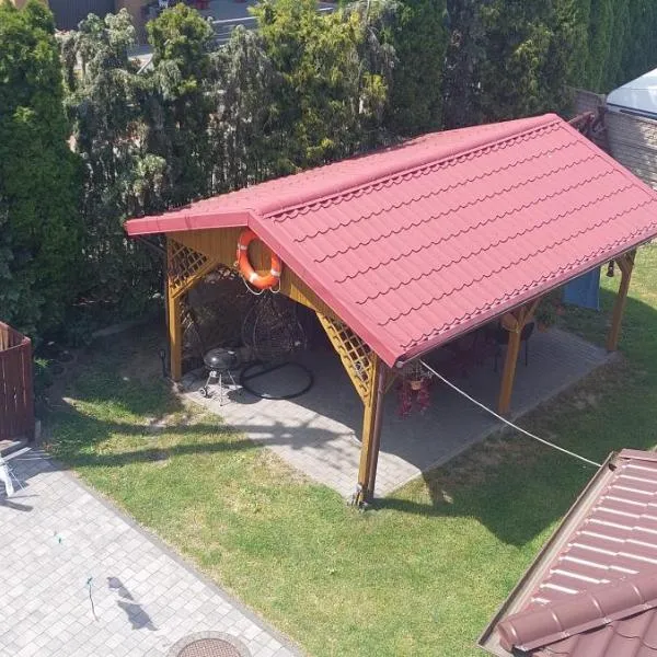 Klimatyzowane Pokoje gościnne Asia i Tomek, hotel em Kąty Rybackie