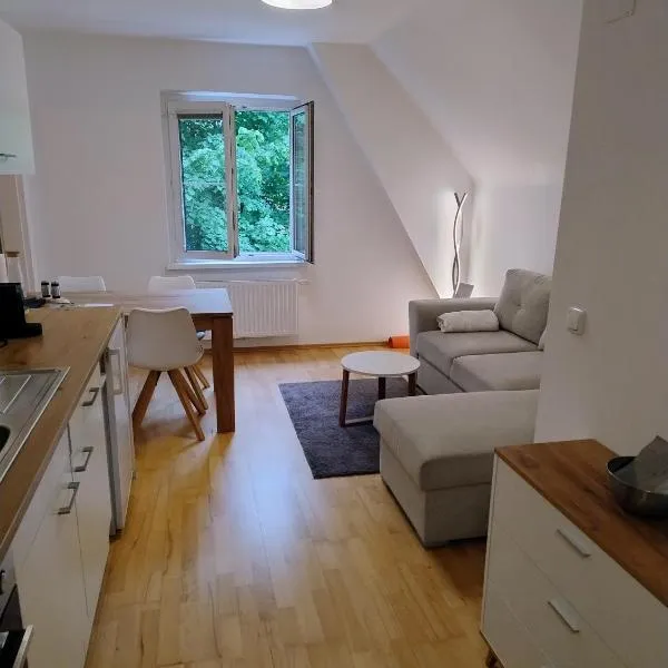 CityLeaves Apartments TWO, готель у місті Sankt Aegyd am Neuwalde