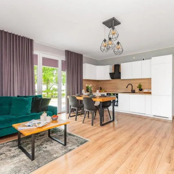 Przystanek Jantar - pokoje i apartamenty, hotel in Jantar