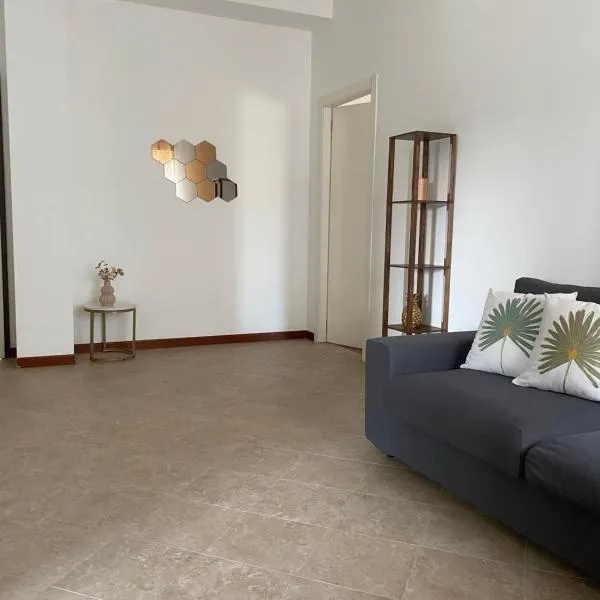 Casa Fiumara,Aeroporto,Aquario Genova, hotel in Genova