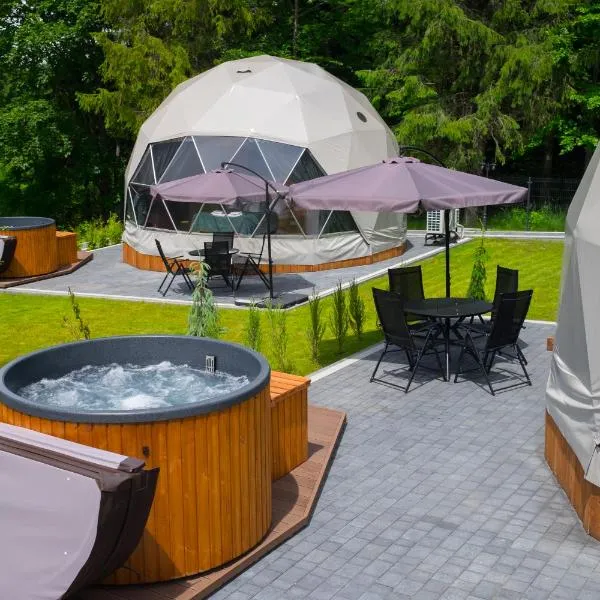 Glamp Mała Łąka Jacuzzi & Sauna Zakopane, hotel v Zakopane