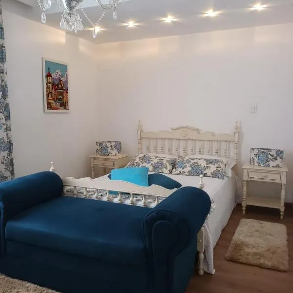 Suítes na montanha, hotel in Águas de Lindóia