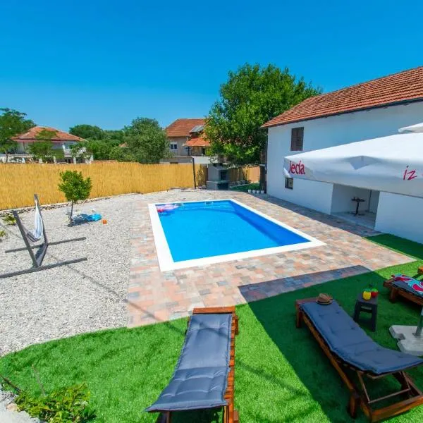 Holiday Home Blaz, hotel em Ljubuški