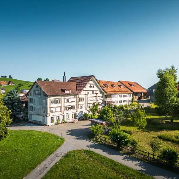 Hotel am Schönenbühl, hotel v destinaci Speicher