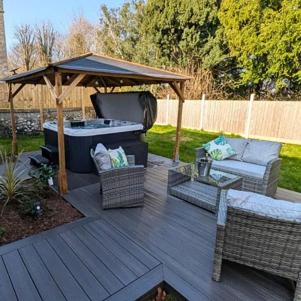 Eden Grove 2 Bed Holiday Retreat With Hot Tub, hotell sihtkohas Kirkby Thore
