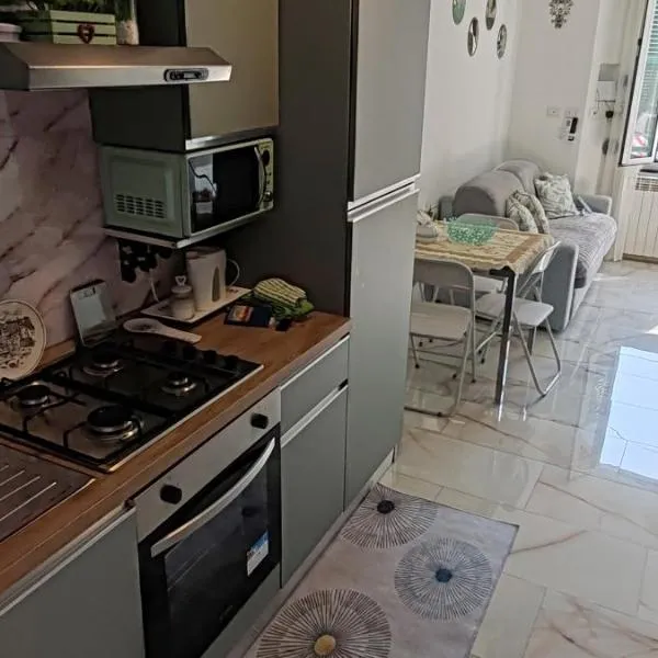Casetta sul mare – hotel w mieście Savona