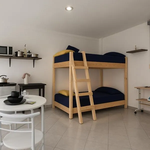 Nano Suite #15 Cerca de Auto Mex Qro, hotel in Cuautitlán Izcalli