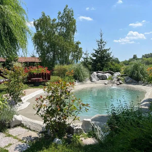 Šumski Dvori Apartment, hotel v destinaci Ogulin