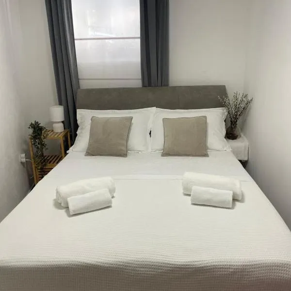 Room Jakov, hotel in Šibenik