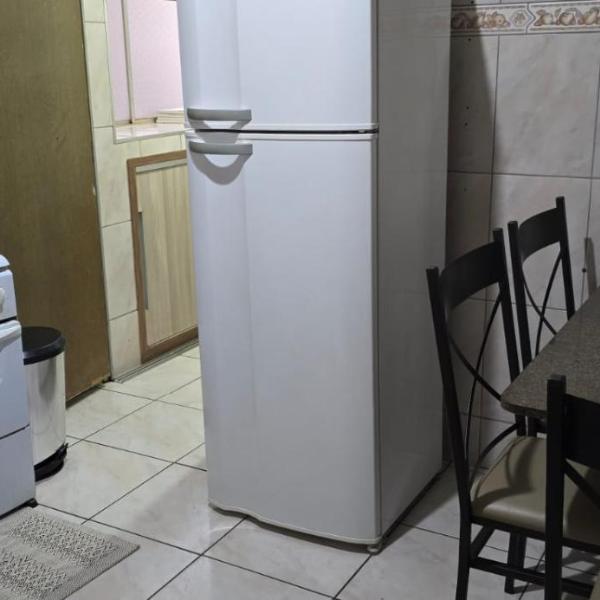 Edificio Italia - 3 quartos - 2 banheiros - 1 garagem coberta - Taxa Para Hospedes Com Pets