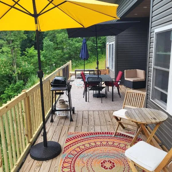 Terry Hill Little Lodge, hotel in Keuka