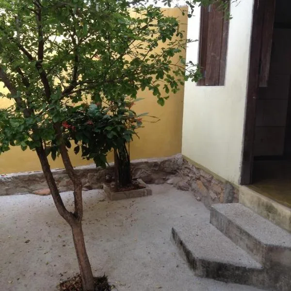 Casa Repousar, hotel u gradu Lensois