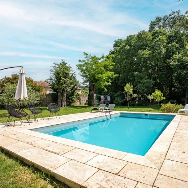Villa spacieuse avec piscine privée, hotel em Saint-Bauzille-de-Putois