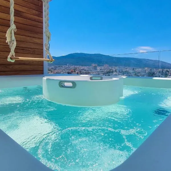 One 360 Skyline Athens Penthouses, hotel v Aténách