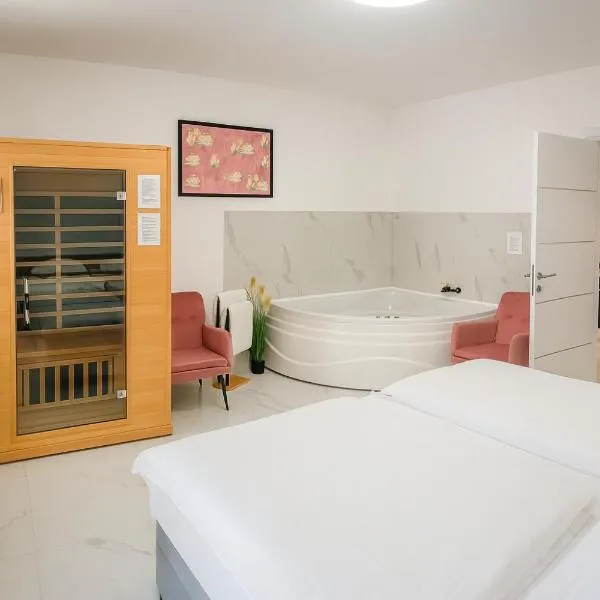 Royal Wellness Apartman, hotel in Hévíz