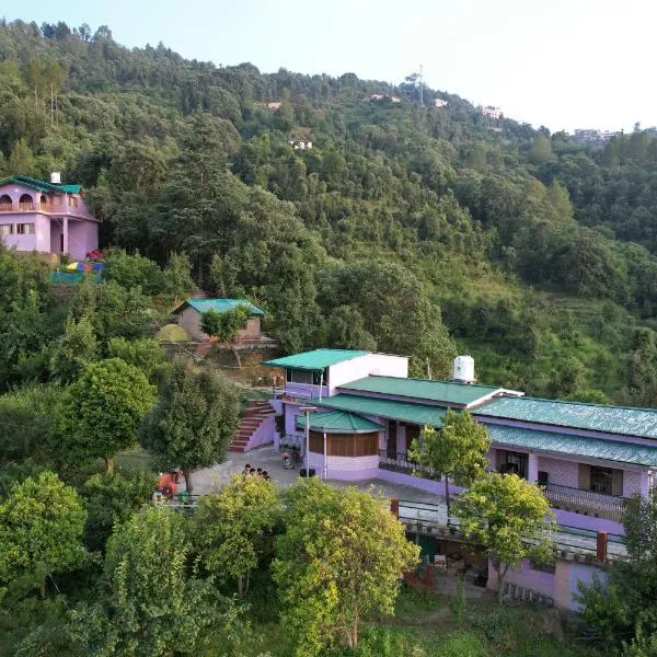 Ekantha Homestay - Nathuwakhan, hôtel à Mukteswar