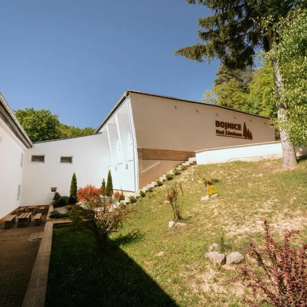 Rekreačné stredisko Bojnice - Nad Zámkom, hotel en Bojnice