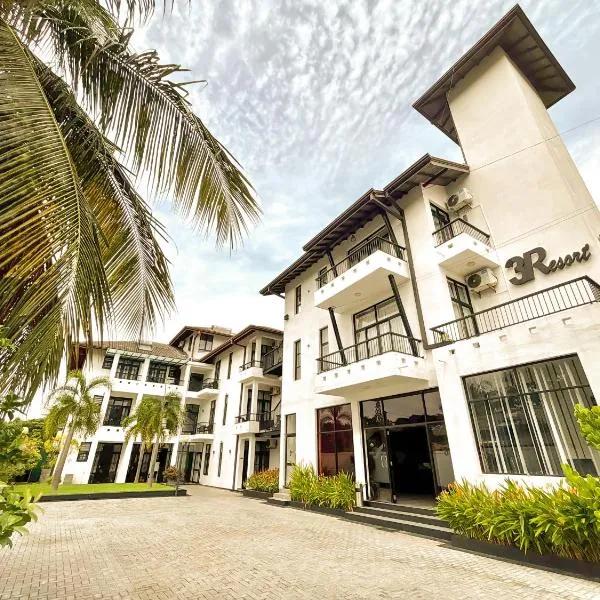 3R Resort by Blue Bird, hotel v Negombu