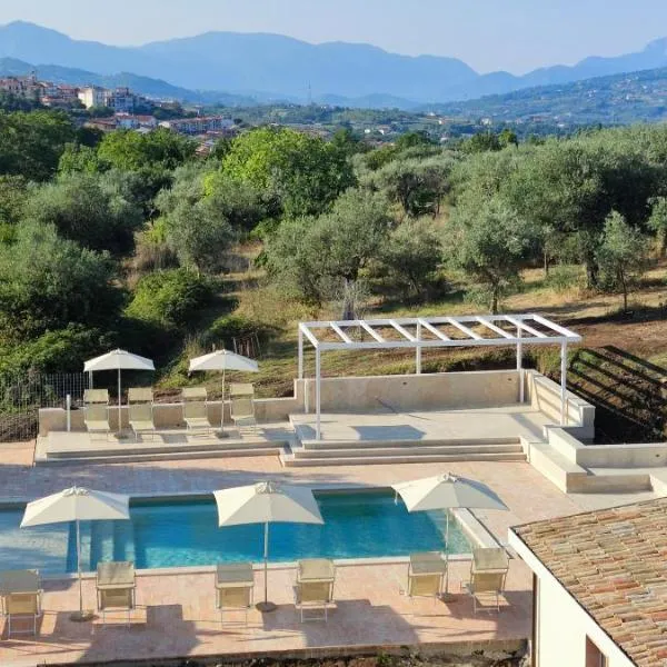 Agriturismo Le Masciare, hotel v destinaci Paternopoli