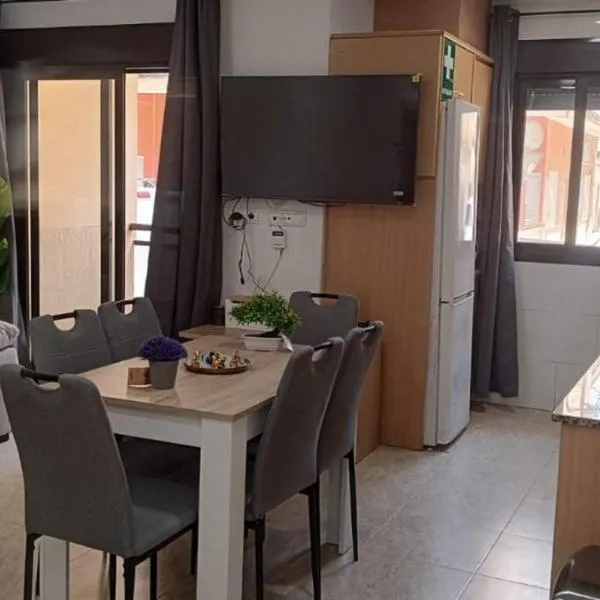 Apartalux San Pedro Luna, hotel a San Pedro del Pinatar