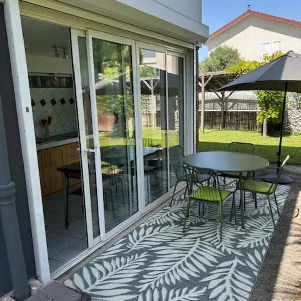 Appartement LE VERSOUD, hotel 