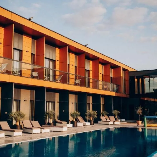 Hotel Bonifacio SPA&SPORT Resort, hotel v destinaci Sochocin